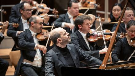 Irrwitzig schwere Partie: Der Pianist Kirill Gerstein bei den Berliner Philharmonikern.
