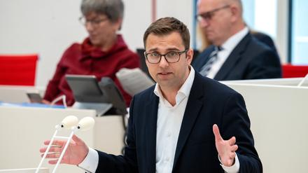 Der Brandenburger SPD-Landtagsabgeordnete Erik Stohn hält eine deutliche Abgrenzung zur AfD für notwendig. (Archivbild) 