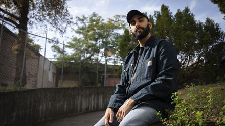 Streetworker Burak Caniperk.