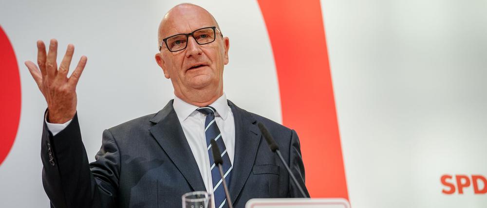 Brandenburgs SPD-Ministerpräsident Dietmar Woidke lotet mit dem BSW eine mögliche Koalition aus (Archivbild). 