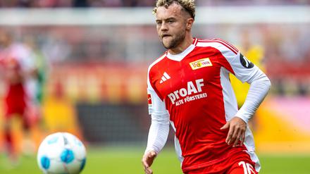 Benedict Hollerbach will in Kiel sein zweites Saisontor erzielen.