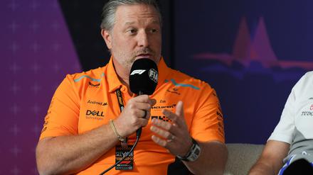 McLaren-Chef Zak Brown kritisiert die Kommentare des Red-Bull-Beraters Helmut Marko über die mentale Verfassung von Lando Norris. 