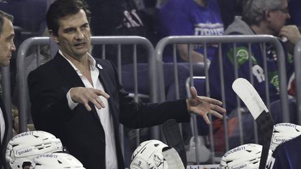 Um Worte nie verlegen. Mannheims Trainer Dallas Eakins.
