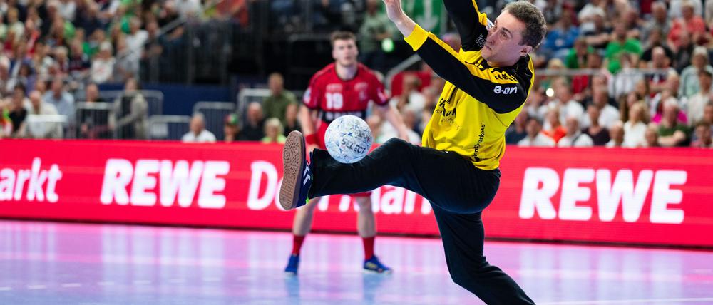 Adam Morawski und die MT Melsungen sind Tabellenführer in der Handball-Bundesliga.