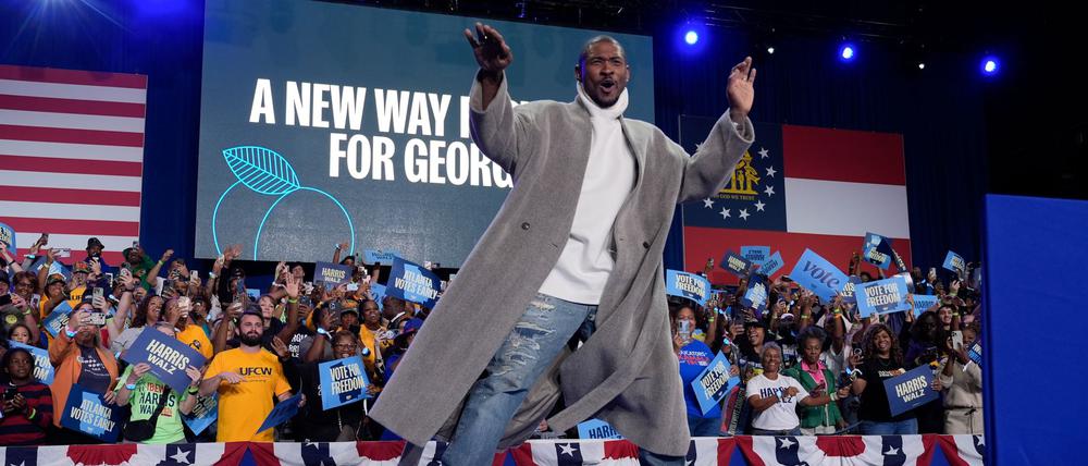 Usher wird vom Publikum in Atlanta gefeiert. 