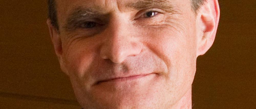 Simon Johnson stammt ursprünglich aus Großbritannien, lebt aber schon lange in den USA.