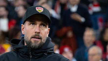 Um VfB-Coach Sebastian Hoeneß gibt es immer wieder Wechselgerüchte.