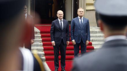 Bundeskanzler Olaf Scholz (links) und der polnische Ministerpräsident Donald Tusk