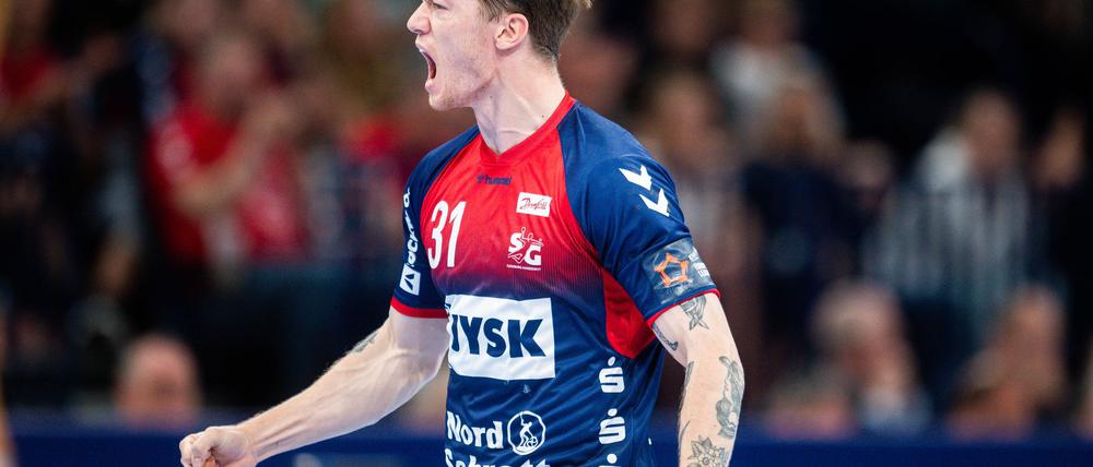 Der Flensburger Emil Jakobsen zeigte auf Linksaußen eine starke Partie.
