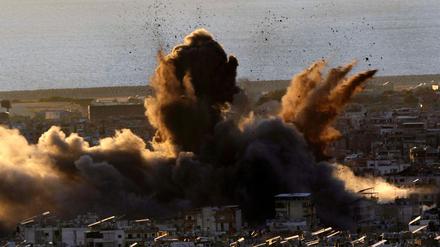 Die israelische Armee greift immer wieder Vororte von Beirut an, die als Hochburgen der Hisbollah gelten. 
