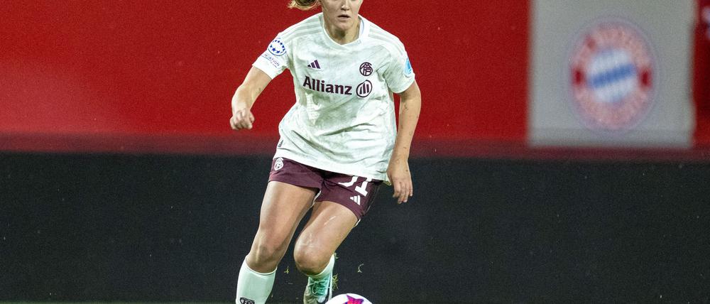 Georgia Stanway verwandelte einen Strafstoß für den FC Bayern.