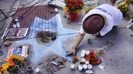 Gedenkort nach dem Tod eines jüdischen Manns bei einer Pro-Palästina-Demo Anfang April in Thousand Oaks, einem Vorort von Los Angeles.  