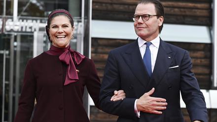 Kronprinzessin Victoria und Prinz Daniel von Schweden kommen zu einer Feier zum 25. Jubiläum der Nordischen Botschaften.