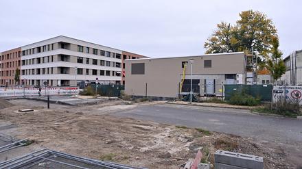 Potsdams erste Tiefengeothermieanlage auf dem alten Straßenbahndepot zwischen Heinrich-Mann-Allee und der Kolonie Daheim ist so gut wie fertig. Oberirdisch ist wenig davon zu sehen.