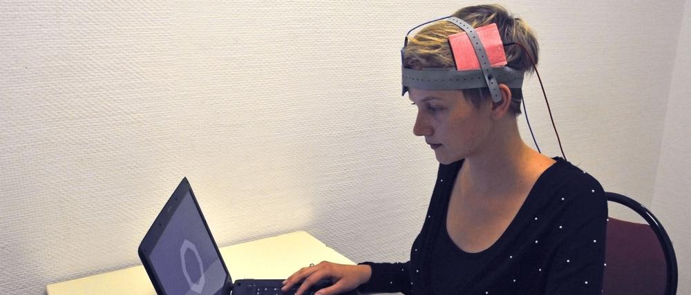 Mithilfe einer transkranielle Gleichstromstimulation können auch schwere Depressionen behandelt werden – sogar vom Patienten selbst zuhause. 