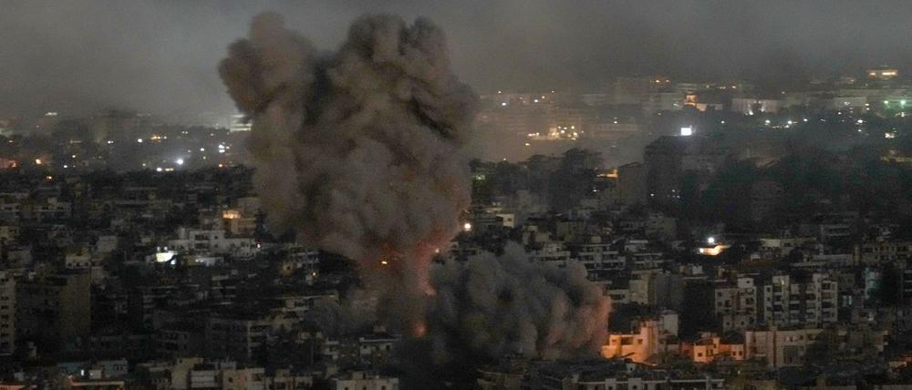 Israels Armee hat nach eigenen Angaben in einem Bunker der Hisbollah ein Millionenvermögen entdeckt.