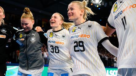 Für die deutschen Handballerinnen stehen in dieser Woche hochkarätige EM-Tests an. 