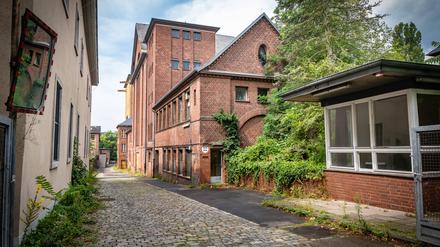 Das ehemalige Kraftwerk Steglitz am Teltowkanal: Für wie viel Geld das denkmalgeschützte Areal den Besitzer wechselte, ist unbekannt.