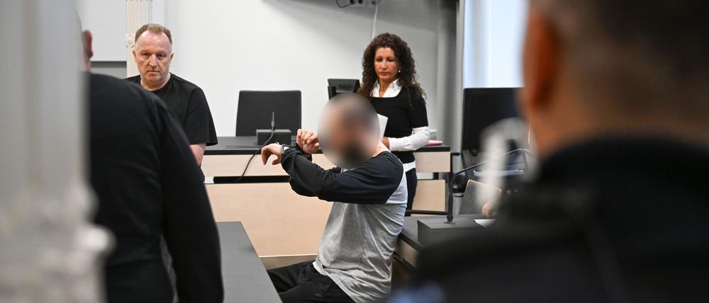 Der Mann muss dauerhaft in die Psychiatrie. (Archivbild)
