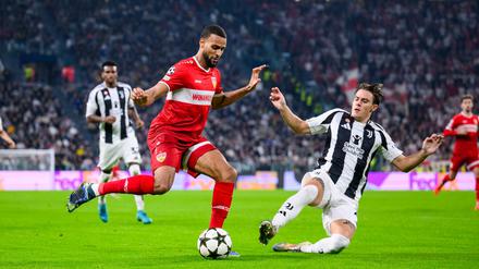 Josha Vagnoman (l.) und der VfB Stuttgart zeigten in Turin eine starke Vorstellung.