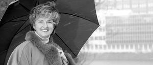 Marlies Wanjura (1945-2024). Das Kondolenzbuch für die langjährige Bezirksbürgermeisterin liegt bis zum 8. November im Rathaus Reinickendorf aus.