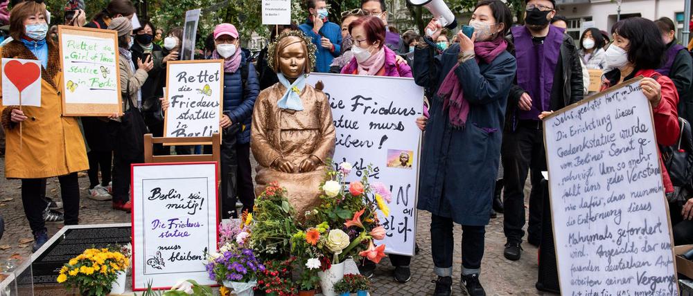 Ein Eilantrag soll den Abbau der „Friedensstatue Ari“ verhindern. (Archivbild)