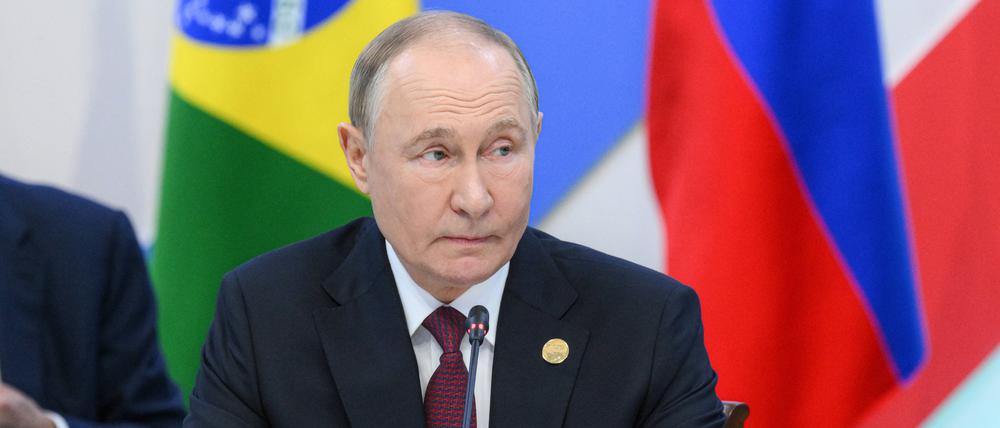 Der russische Präsident Wladimir Putin bei einem Treffen der BRICS-Staats- und Regierungschefs mit begrenzter Teilnehmerzahl.