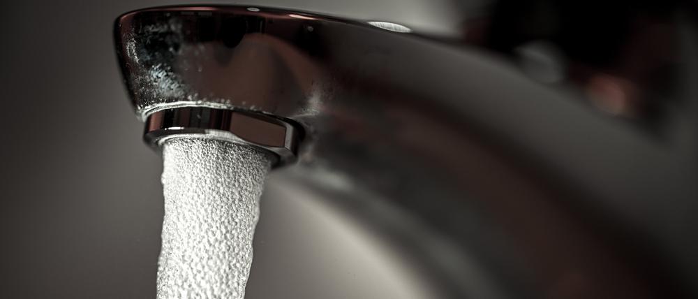 Potsdams Wasserpreise sind seit Jahren im Bundesvergleich hoch – 2025 sollen sie noch einmal deutlich steigen.