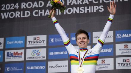 Bleibt dem UAE-Team noch lange erhalten: Rad-Superstar Tadej Pogacar. 