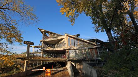 Die Zeit läuft ab: Das Terrassenhaus an der Nuthestraße in Potsdam soll abgerissen werden.