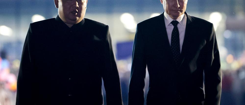 Kremlchef Wladimir Putin und Nordkoreas Machthaber Kim Jong Un haben im Juni auch gegenseitigen militärischen Beistand vereinbart, wenn eines der beiden Länder angegriffen wird. (Archivbild)