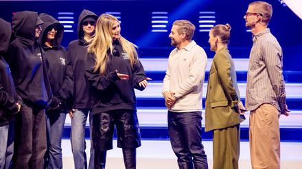Überraschung! Modelscout Heidi Klum besucht Joko und Klaas.