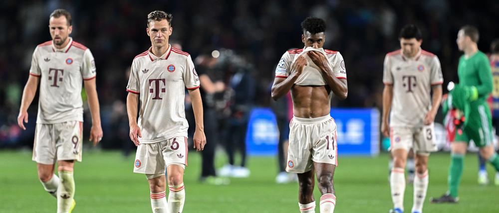 Ende eines Frust-Abends: Die Bayern-Verlierer um Joshua Kimmich (2.v.l.).