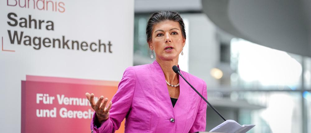 Diktiert sie, was in Dresden und Erfurt passiert? Die CDU fordert das BSW auf, diese Frage zu klären. Das BSW fordert vom BSW mehr Respekt vor dem Wählerwillen.