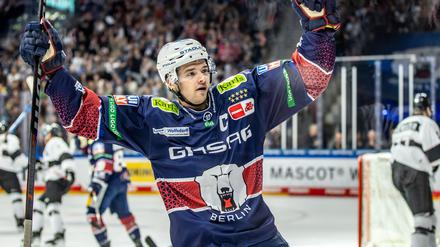 Kapitän Kai Wissmann fährt mit den Eisbären den nächsten Sieg ein. 