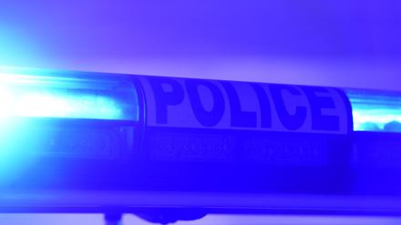 Französischer Streifenwagen: In Rennes ist ein fünfjähriges Kind durch Schüsse lebensgefährlich verletzt worden. (Symbolbild)