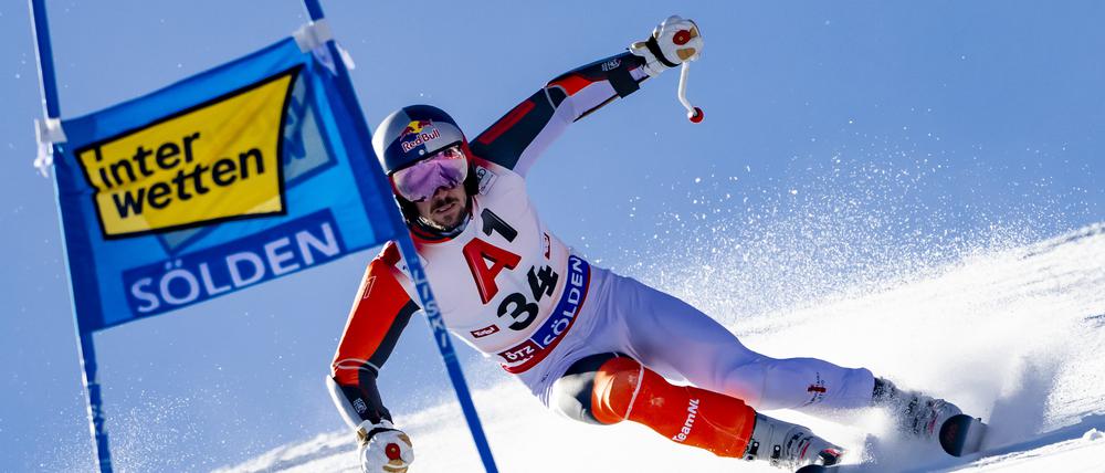 Marcel Hirscher punktet bei seinem Ski-Comeback.