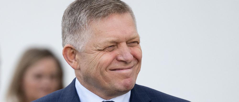 Der slowakische Premier Robert Fico im Oktober 2024 während eines Treffens mit seinen Kollegen aus Ungarn und Serbien, das dem Kampf gegen „illegale Migration“ gewidmet war.