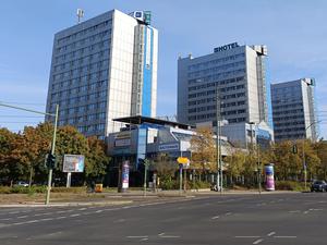 Das ehemalige City-Hotel East in Berlin-Lichtenberg