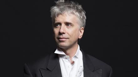 Der italienischen Dirigent Giovanni Antonini will bis zum Jahr 2032 alle 107 Sinfonien Joseph Haydns eingespielt haben..
