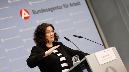 Die Nachfrage nach Arbeitskräften in Deutschland bleibt auch im Oktober schwach. 