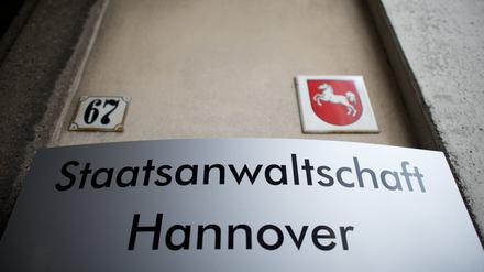 Ein Schild der Staatsanwaltschaft in Hannover (Niedersachsen).