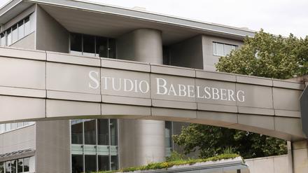 Haupteingang zum Studio Babelsberg in Potsdam, 27. August 2023. Studio Babelsberg *** Main entrance to Studio Babelsberg in Potsdam, 27 August 2023 Studio Babelsberg