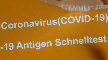 Das RKI geht für die Woche vom 21. Oktober von 6,4 Millionen akuten Atemwegserkrankungen aus. (Symbolbild)