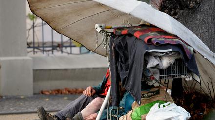Um die 100 Obdachlose leben in Potsdam. (Archivbild)