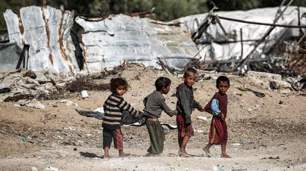 Etwa 17.000 Kinder in Gaza sind laut Unicef nach dem Verlust der Eltern völlig auf sich allein gestellt. 