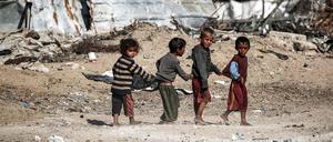 Etwa 17.000 Kinder in Gaza sind laut Unicef nach dem Verlust der Eltern völlig auf sich allein gestellt. 