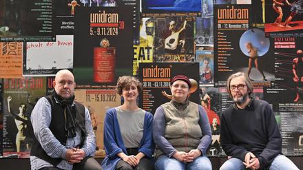 Die Köpfe hinter dem Theaterfestival Unidram: Thomas Pösl, Elena Otto, Franka Schwuchow und Jens-Uwe Sprengel (vl.n.r).