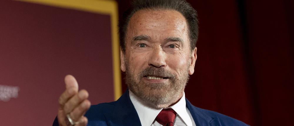 Los Angeles: Arnold Schwarzenegger spricht zum Thema Obdachlosigkeit in Kalifornien. (Archivbild, 2020)