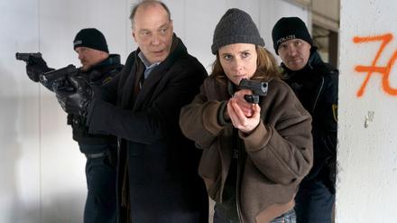  Peter Schnabel und Karin Gorniak stürmen eine Werkstatt.